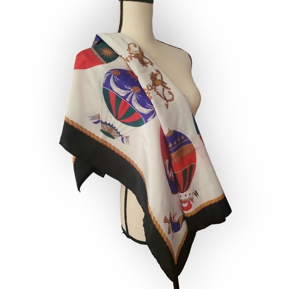 New World Trading Co Accessories - New World Trading Co. Hot Air Balloon Scarf Large